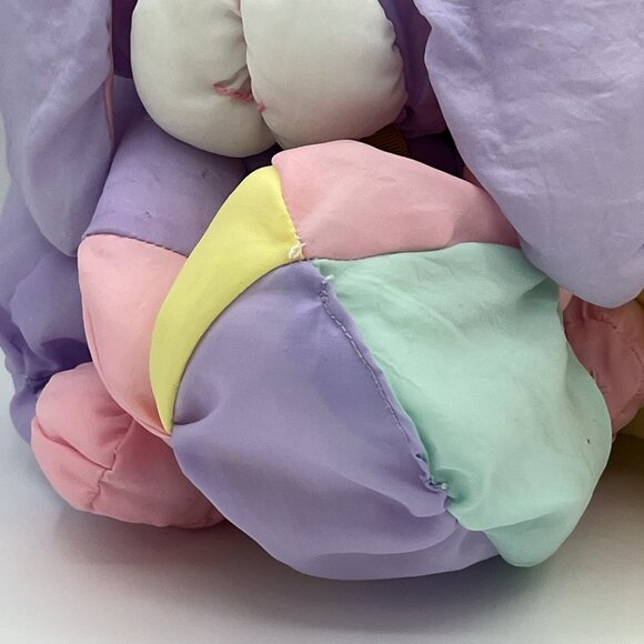 Vintage Fisher Price The Easter Puffalumps Chick w/flowers 8025 & 8026 (1988) - Picture 3 of 16